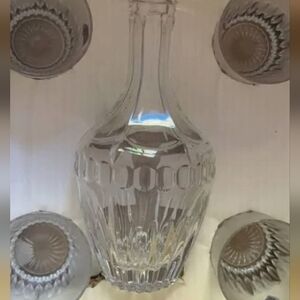 Elegant Clear Glass Decanter Set W/ 4 Glasses